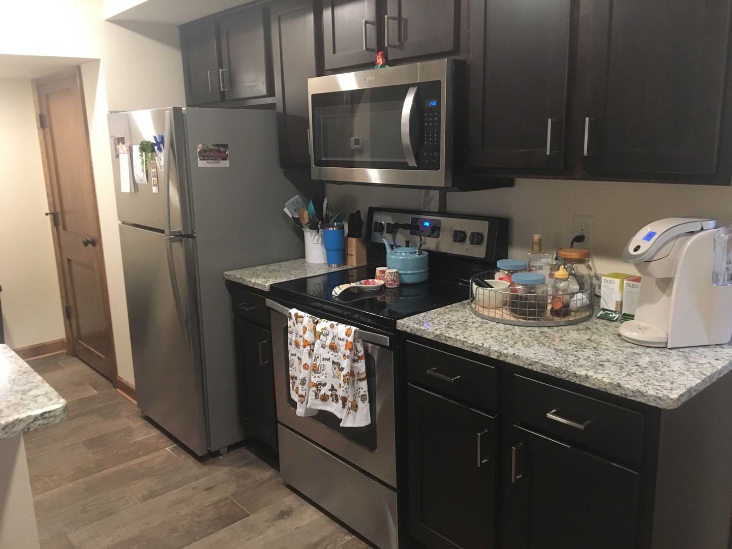 Springfield Apartment: 529 E. Cherry St