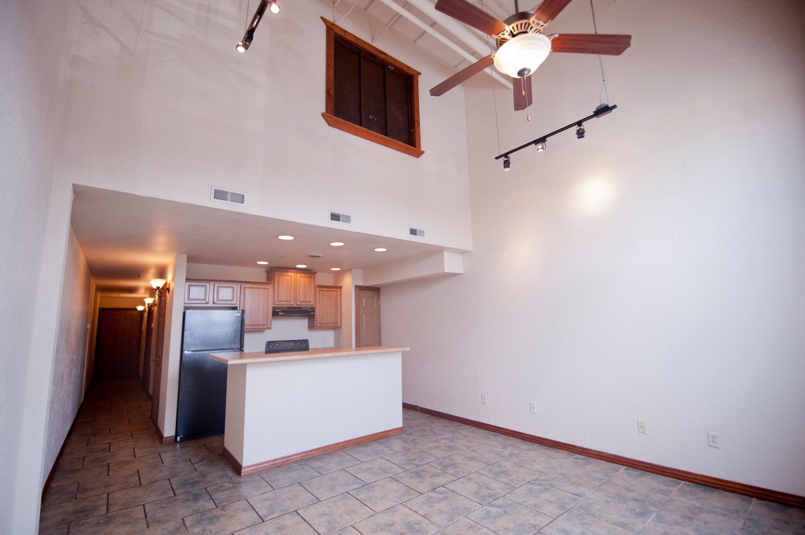 Springfield Apartment: 520 W. Olive St.