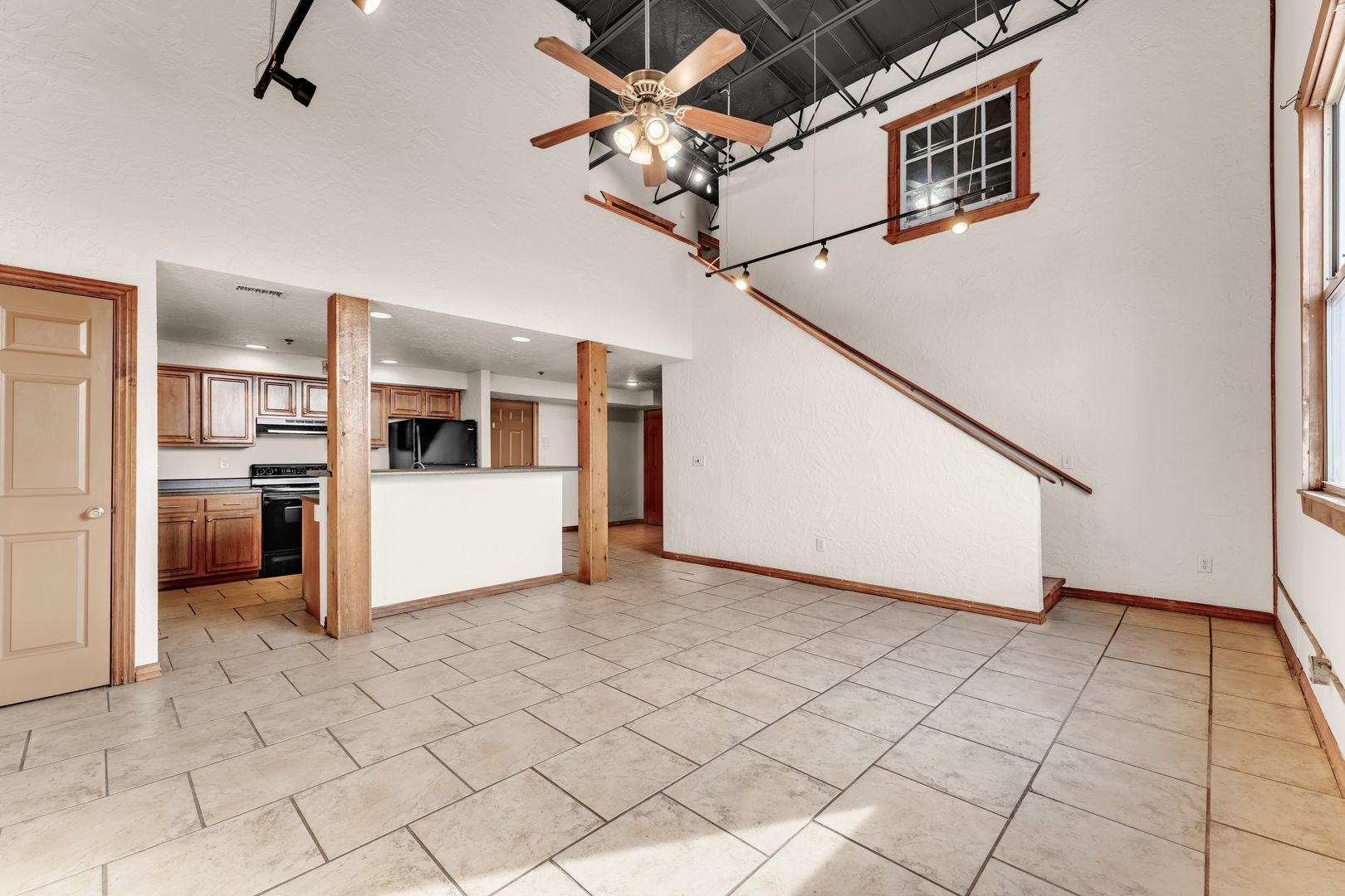 Springfield Apartment: 520 W. Olive St.