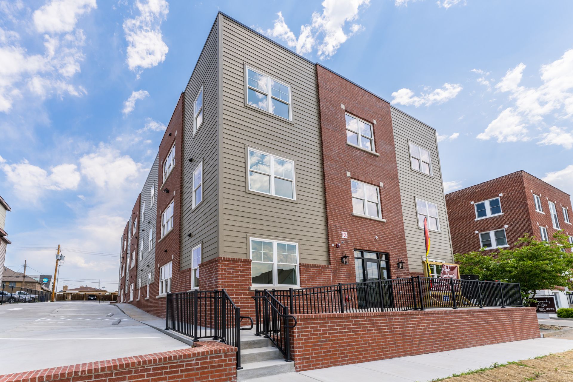 Beverly Lofts, LLC - West - 519 E. Cherry St. 7 of 12