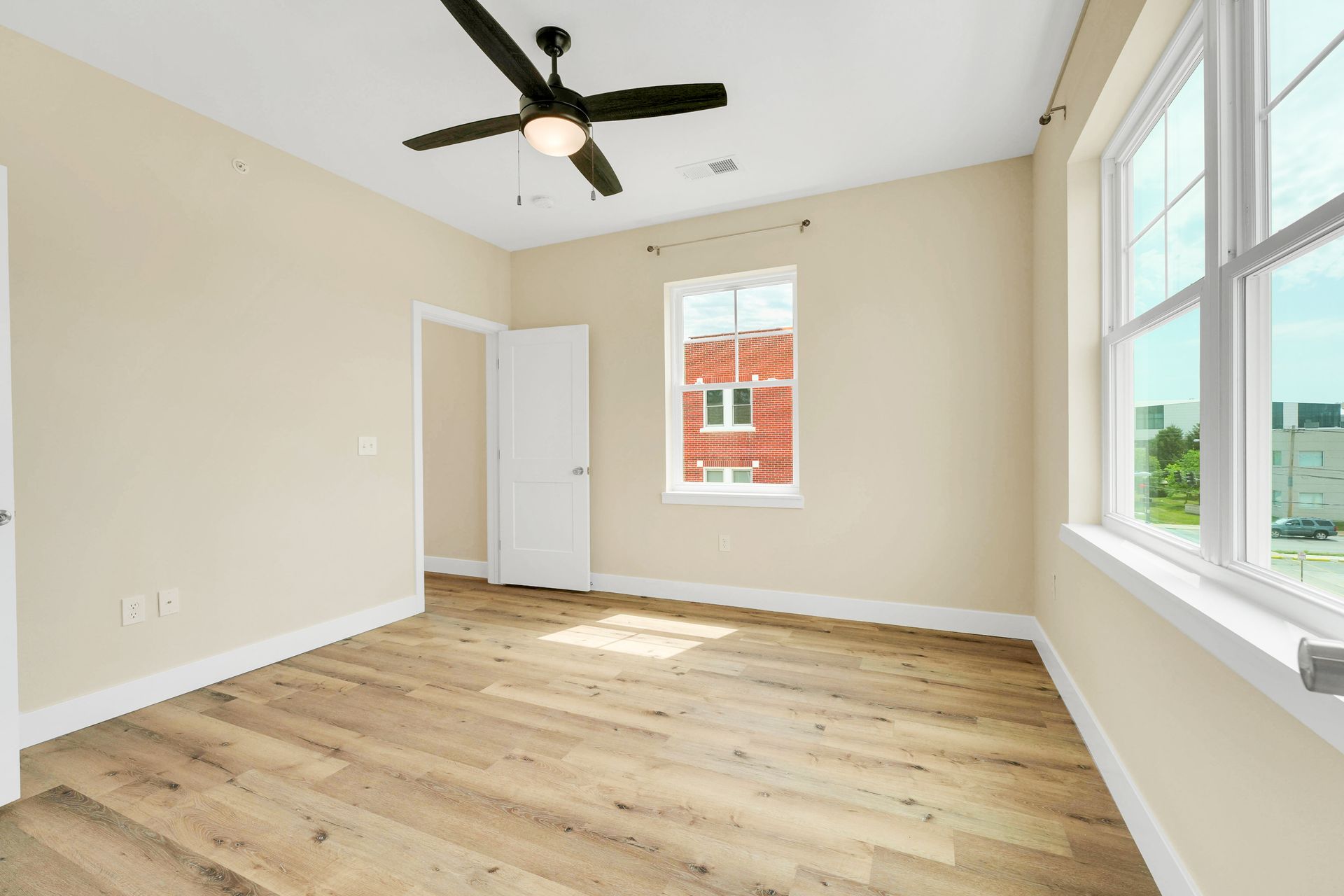 Beverly Lofts, LLC - West - 519 E. Cherry St. 3 of 12