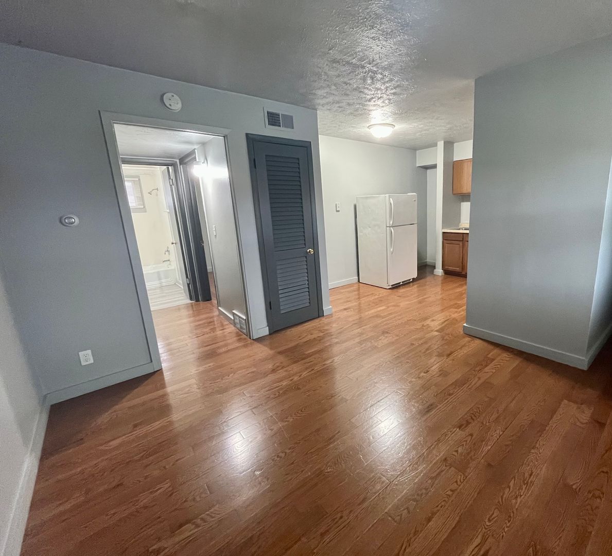 Omaha Apartment: 4822-4826 Sahler Street