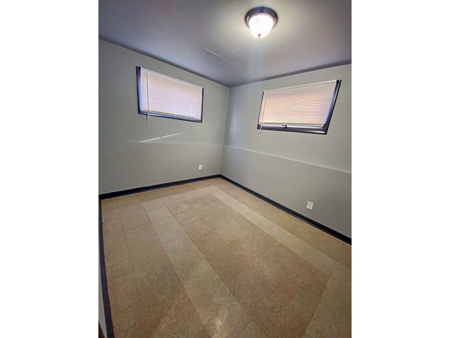 Omaha Apartment: 4813-4823 Boyd Street