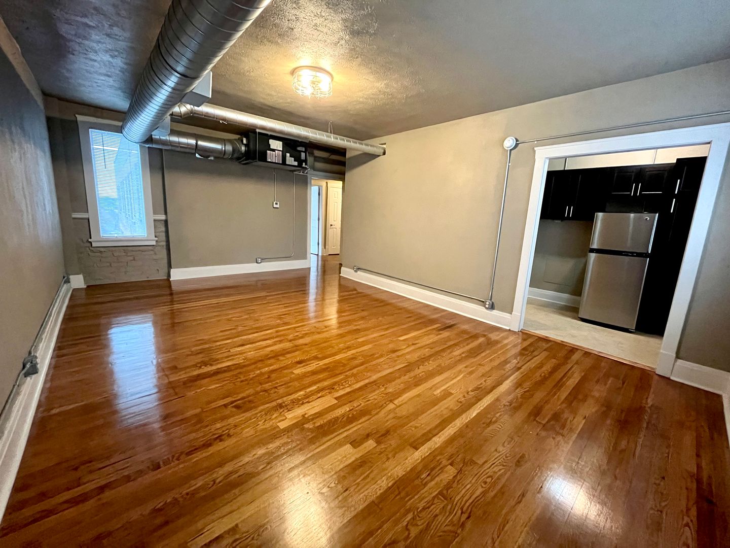 Omaha Apartment: 2243 Jones Street