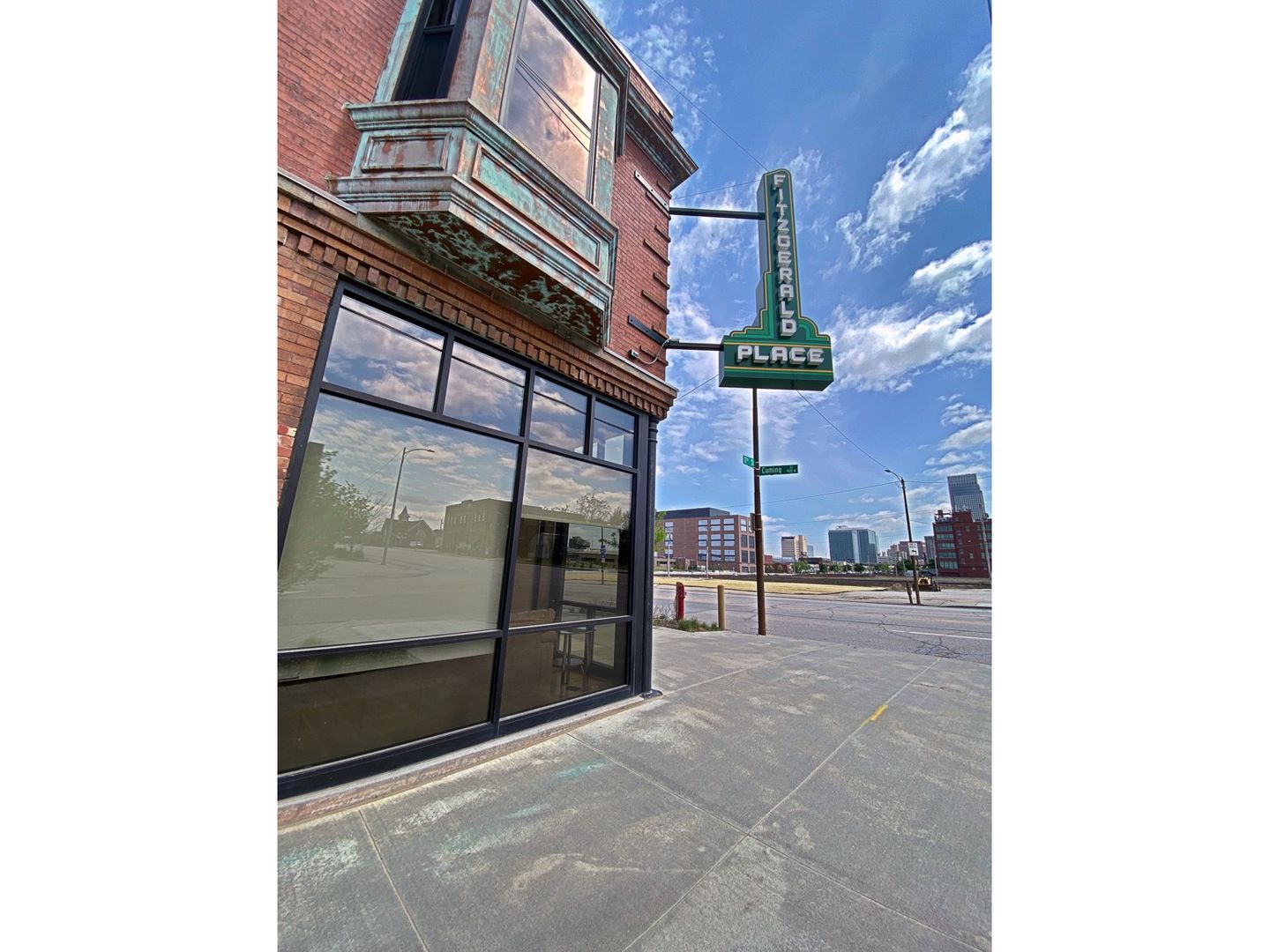 Omaha Apartment: 1624 Cuming