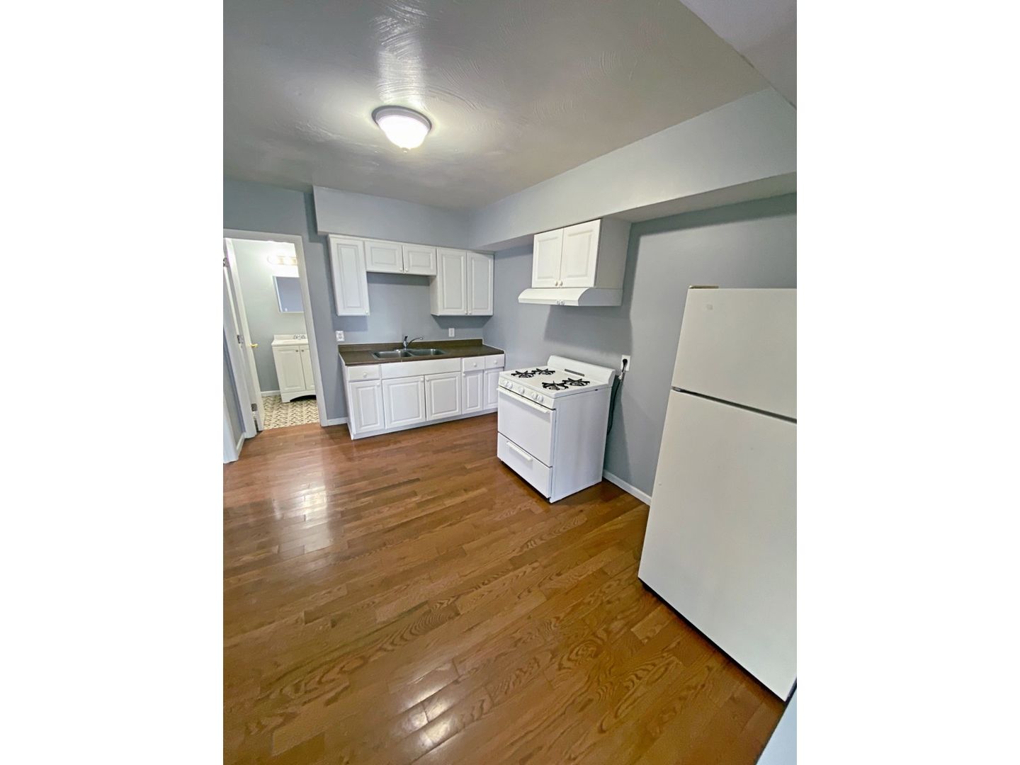 Omaha Apartment: 4803 Boyd (4224 N 48th St)