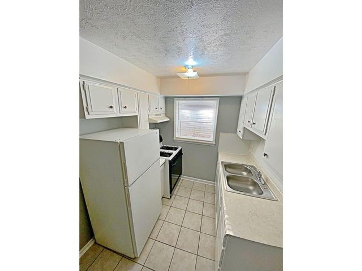 Omaha Apartment: 2003 N. 45th Street