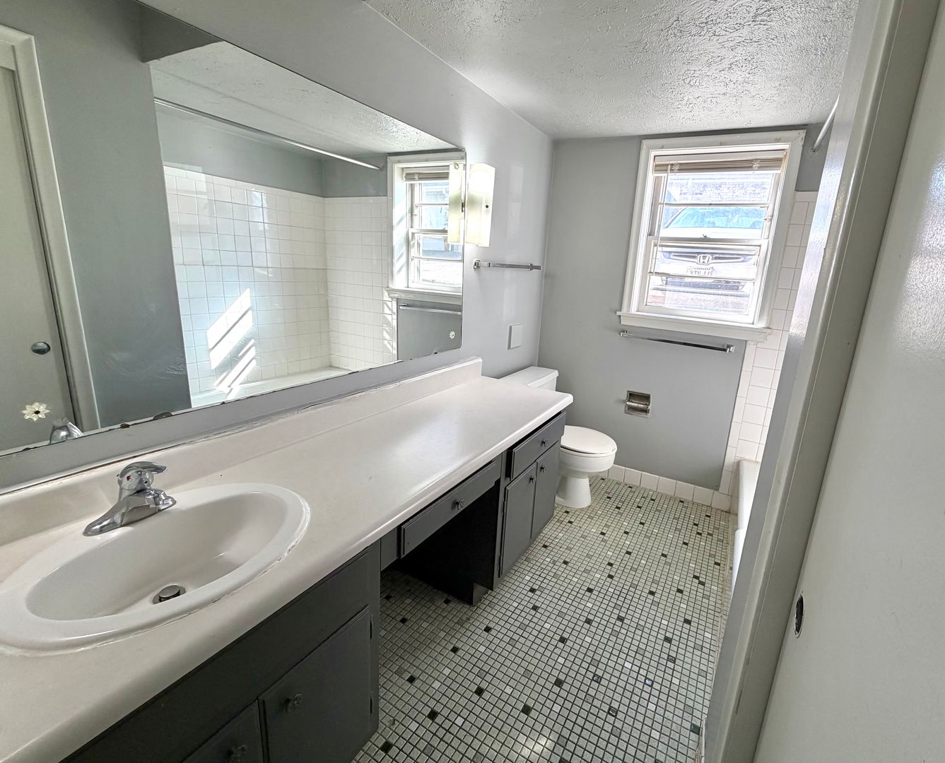 Omaha Apartment: 1306 N. 48th Avenue