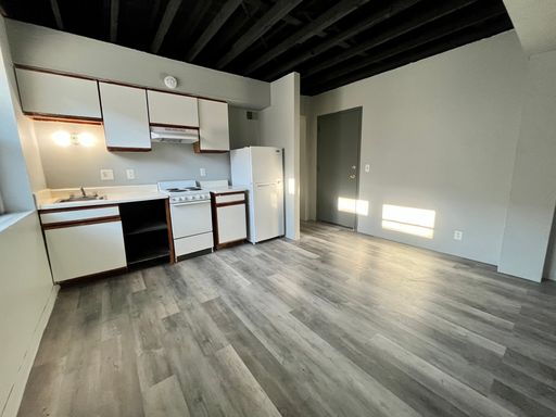 Monroe Apartments