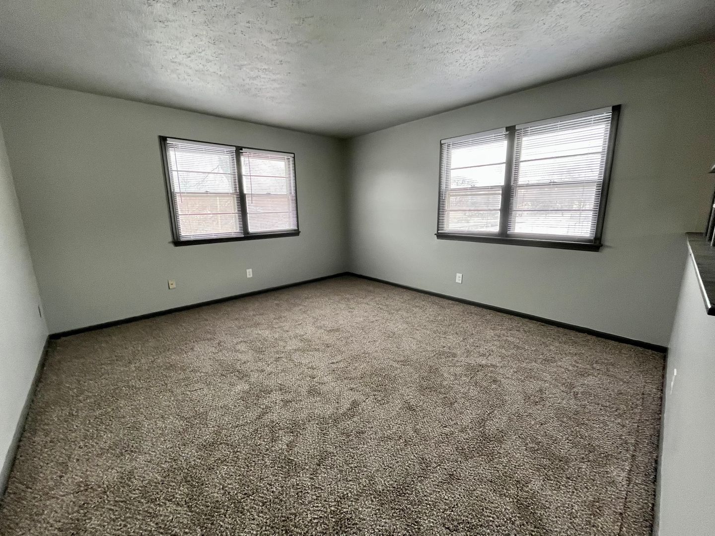 Omaha Apartment: 4750 Lafayette AV
