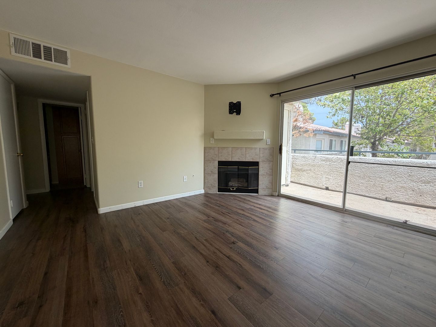 Las Vegas Condo: 3079 Key Largo #204