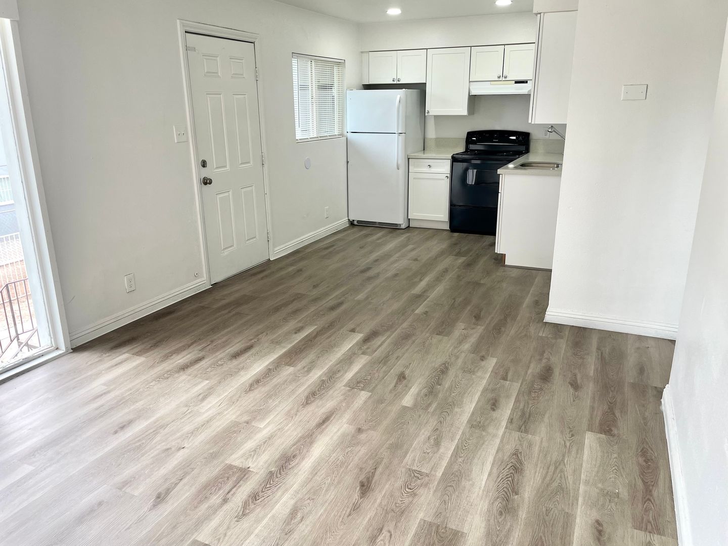 Las Vegas Apartment: 3351 Brussels St