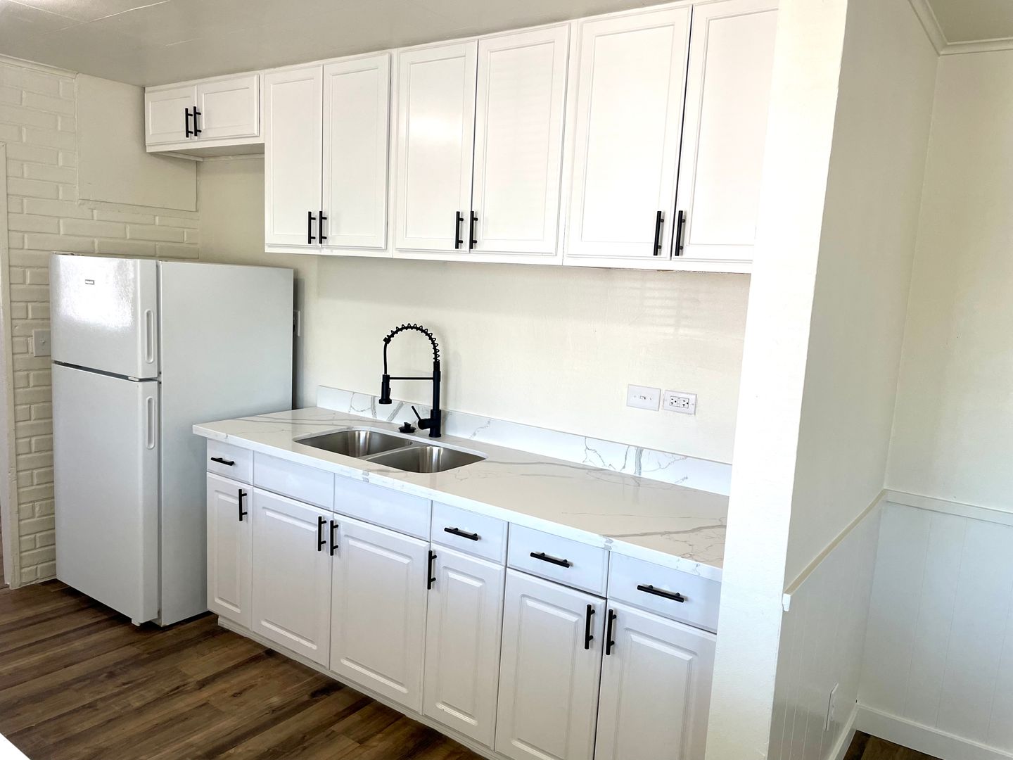 Las Vegas Apartment: 397 N 15th St