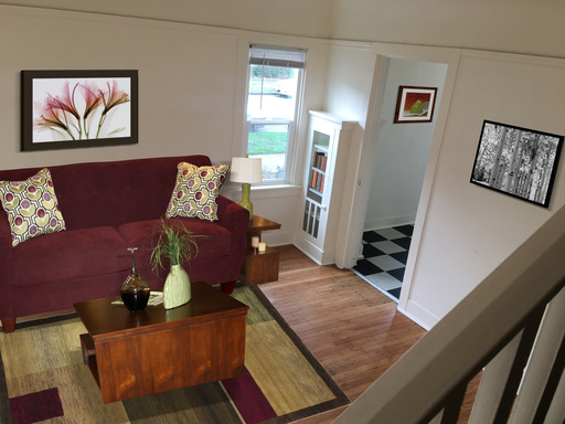 Vintage PDX building in Kenton! Townhouse style, dishwasher, onsite laundry, all dogs welcome! – photo 1