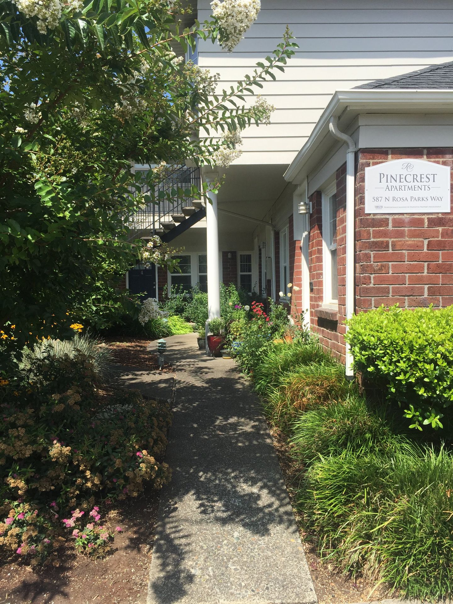 Portland Apartment: 587 N Rosa Parks Way - 5