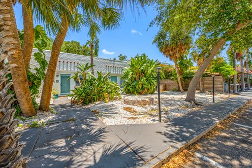 Charming Studio by the Gulf! – photo 1