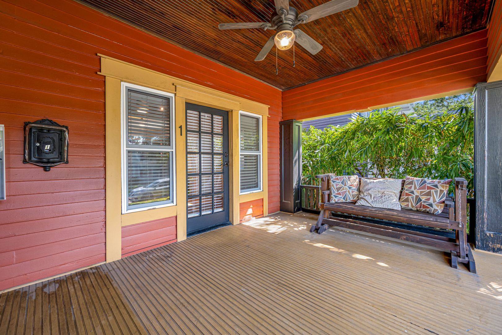 Tampa Apartment: 705 W Bay St.