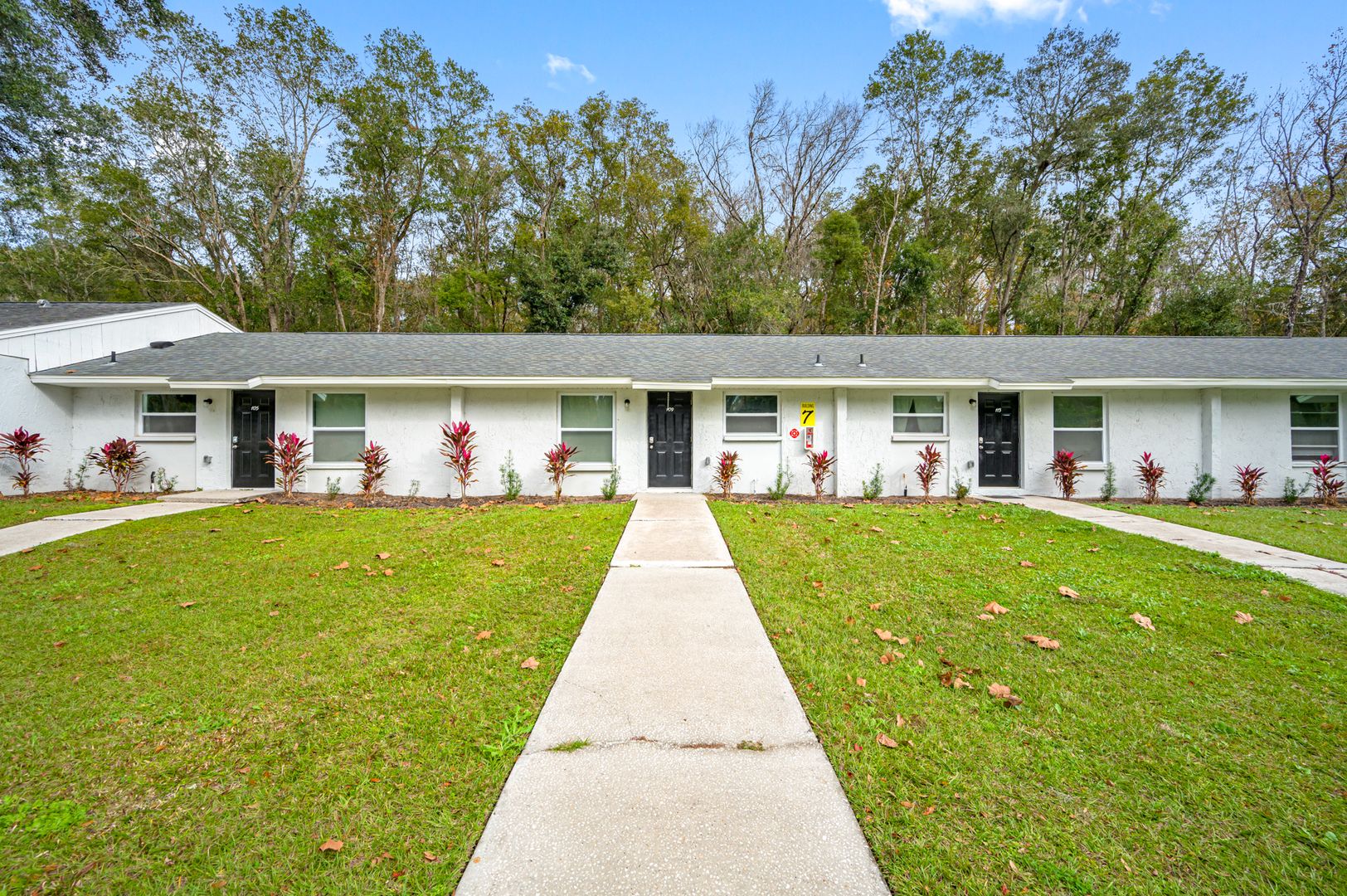 181 Dryden Pl Unit 101  