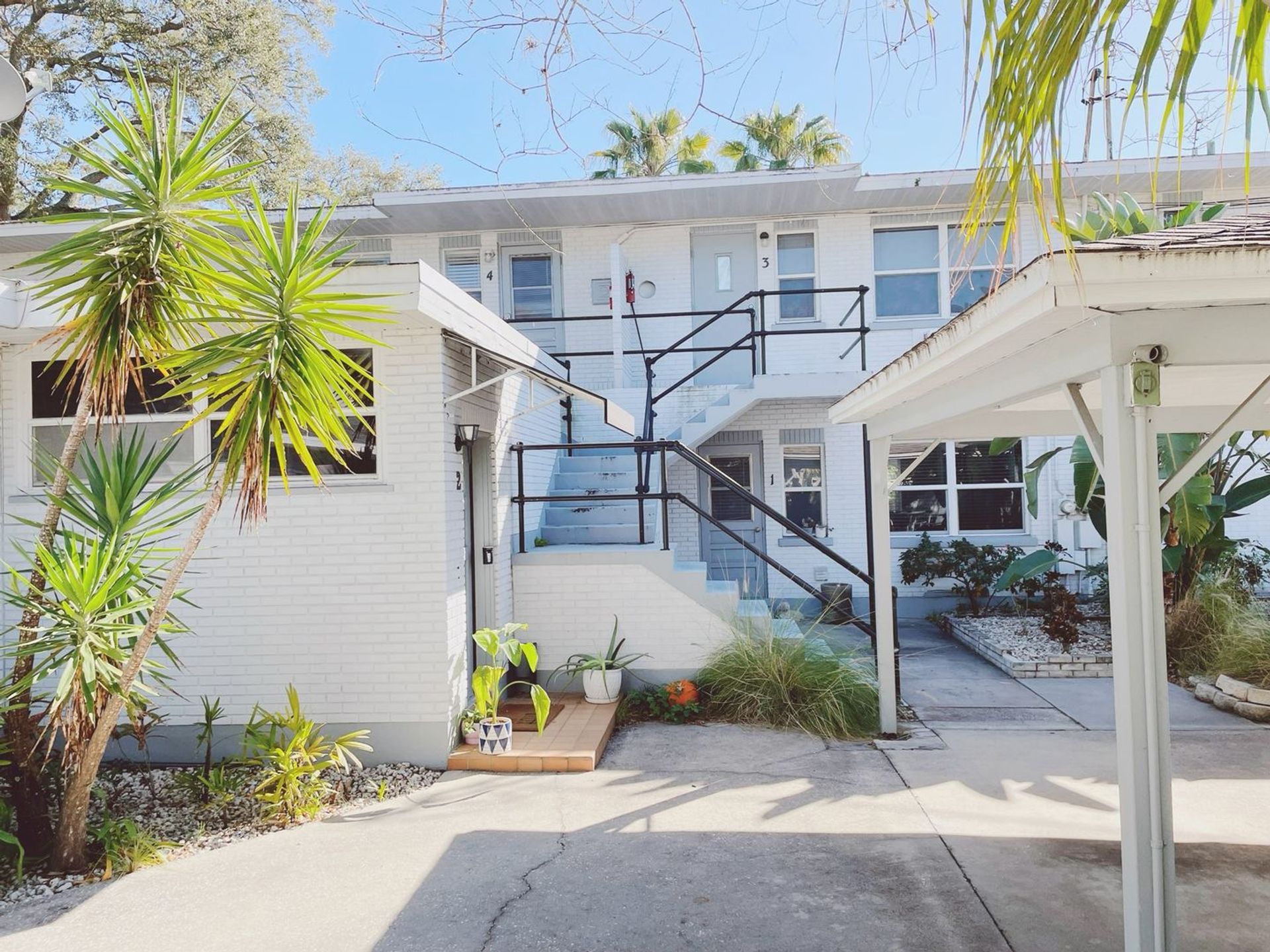 Tampa Apartment: 3709 W San Rafael St