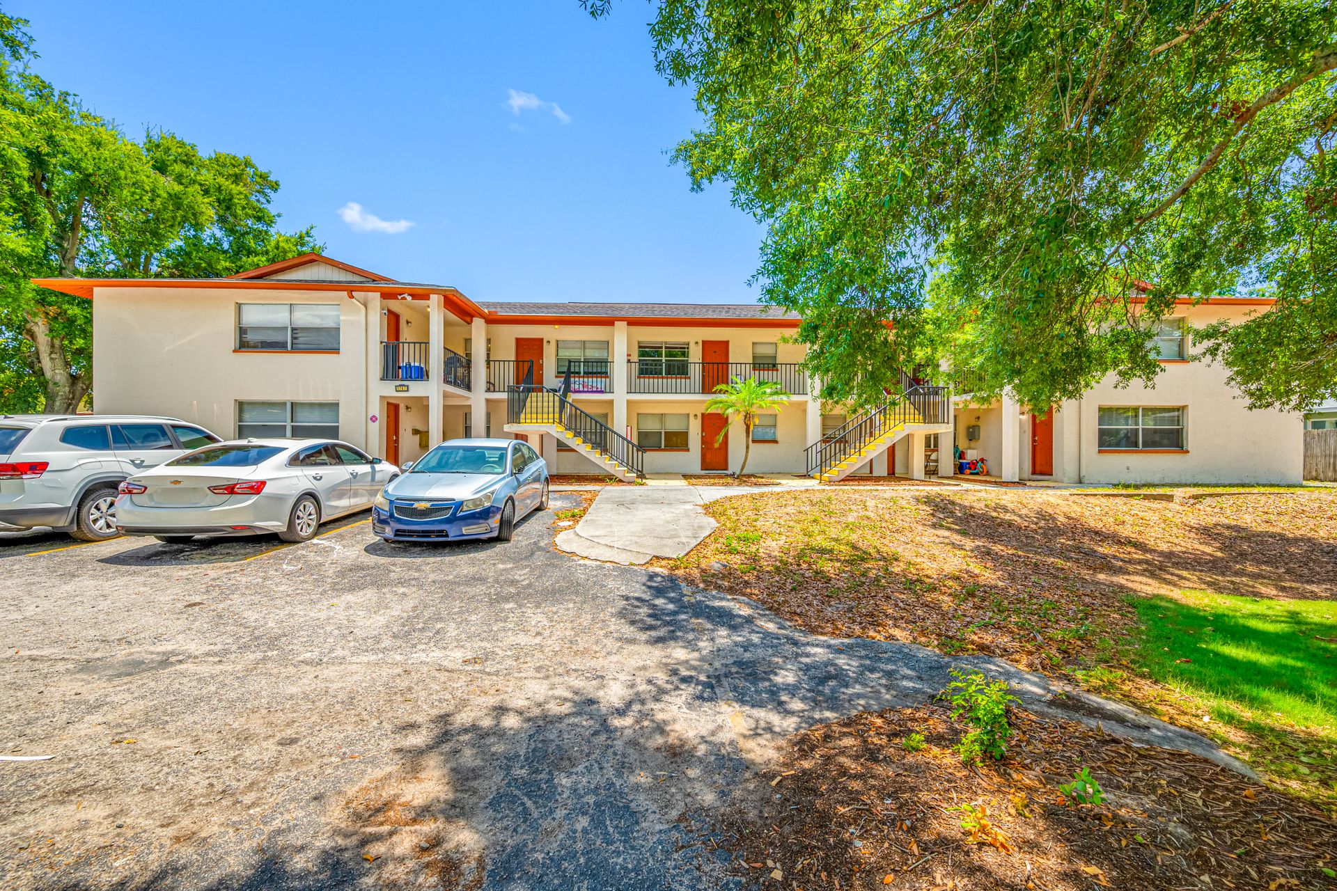 Clearwater Apartment: 1767 Leo Lane South