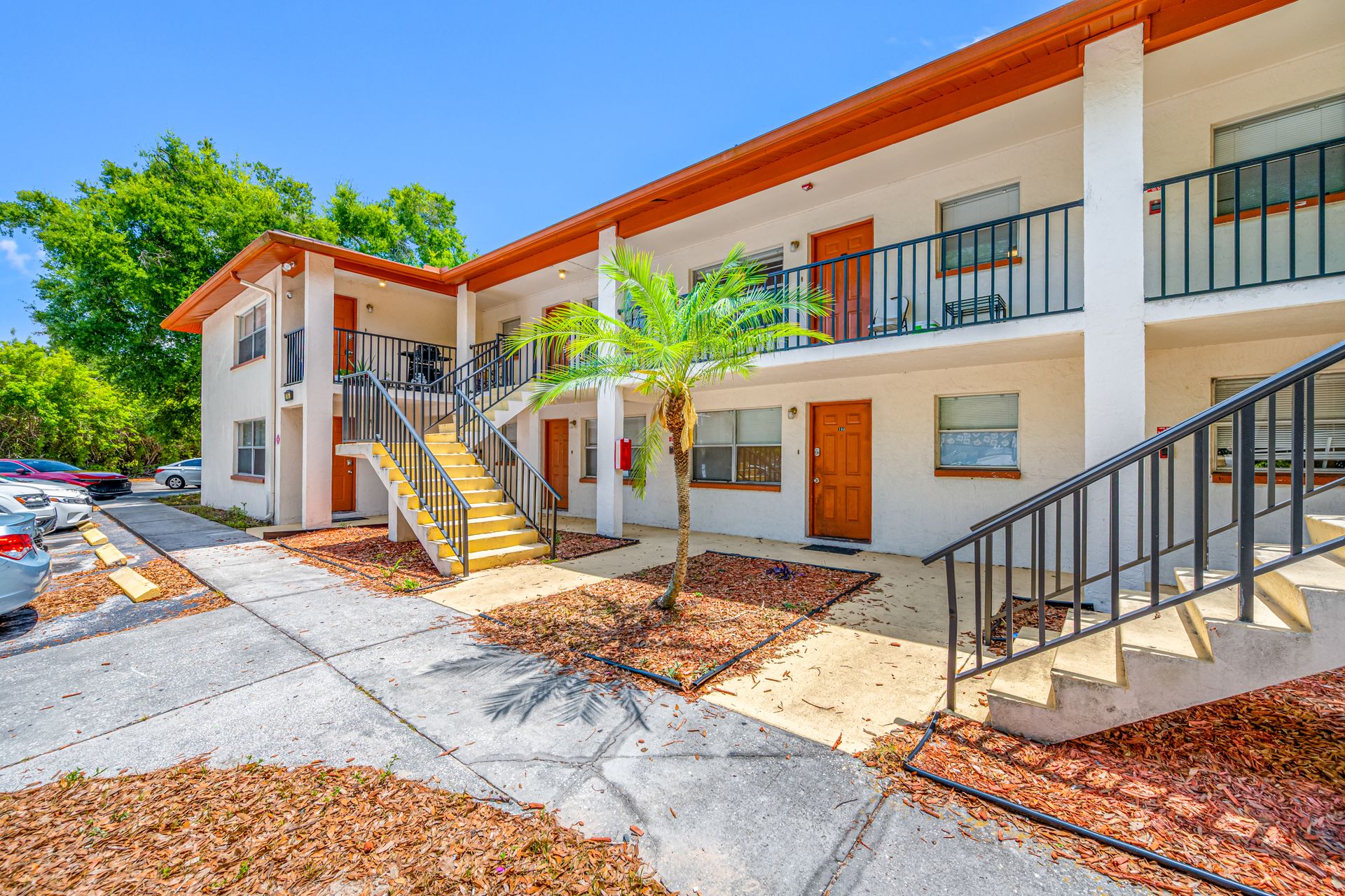 Clearwater Apartment: 1767 Leo Lane South