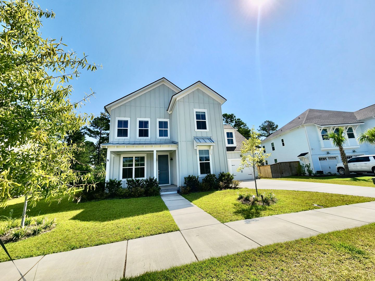 Charleston House: 137 Falaise Street