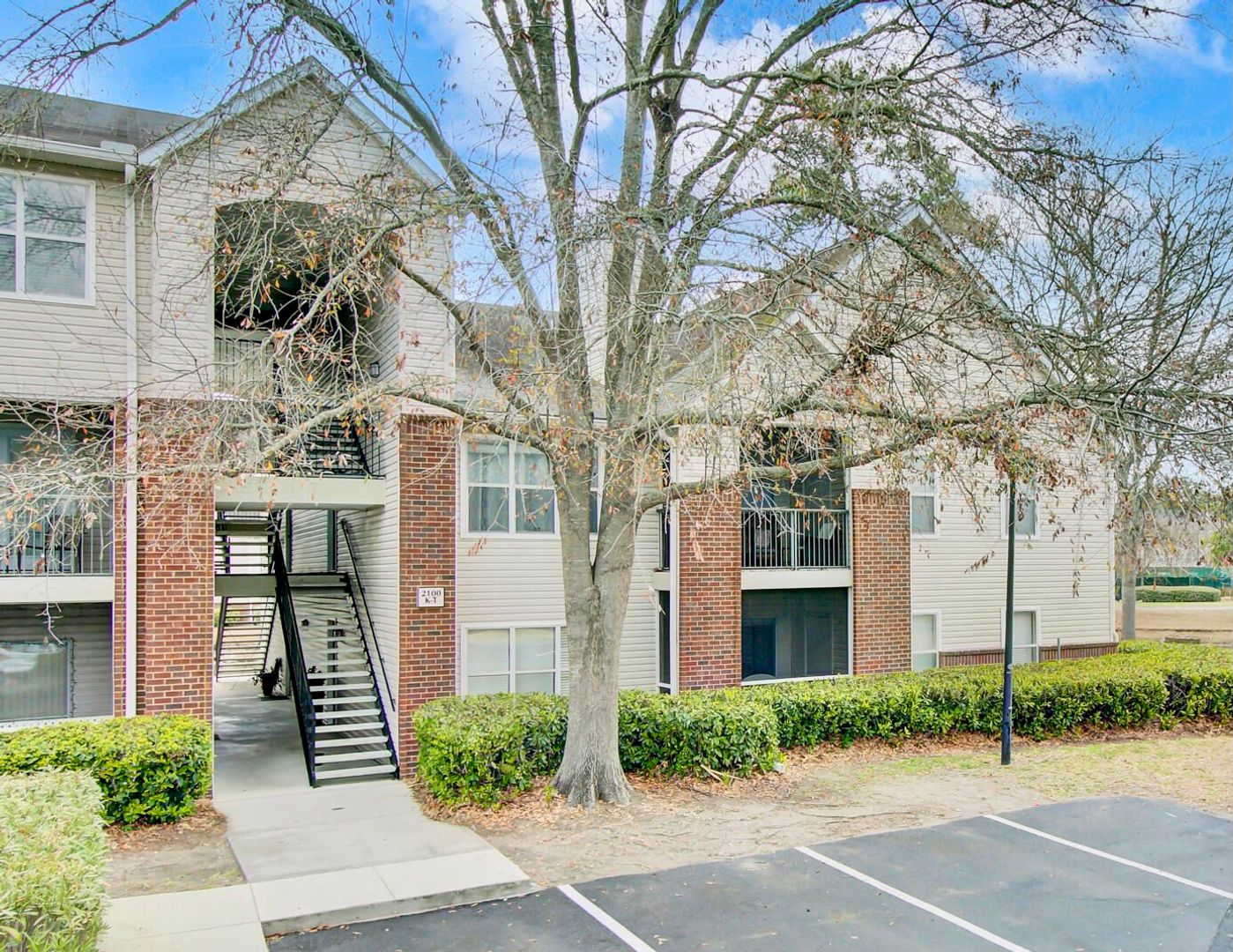 Mt. Pleasant Condo: 2011 N. Highway 17