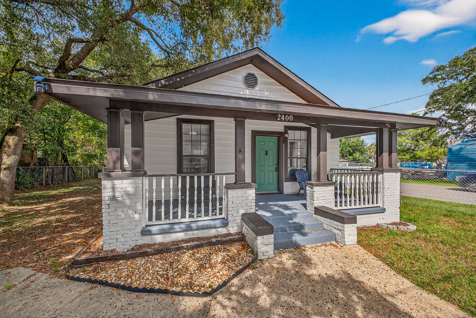 Pensacola House: 2400 W Gadsden St