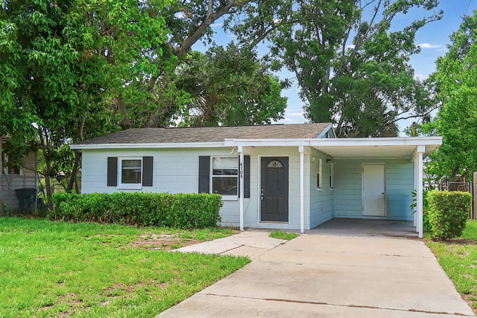 Tampa House: 4109 W Arch St