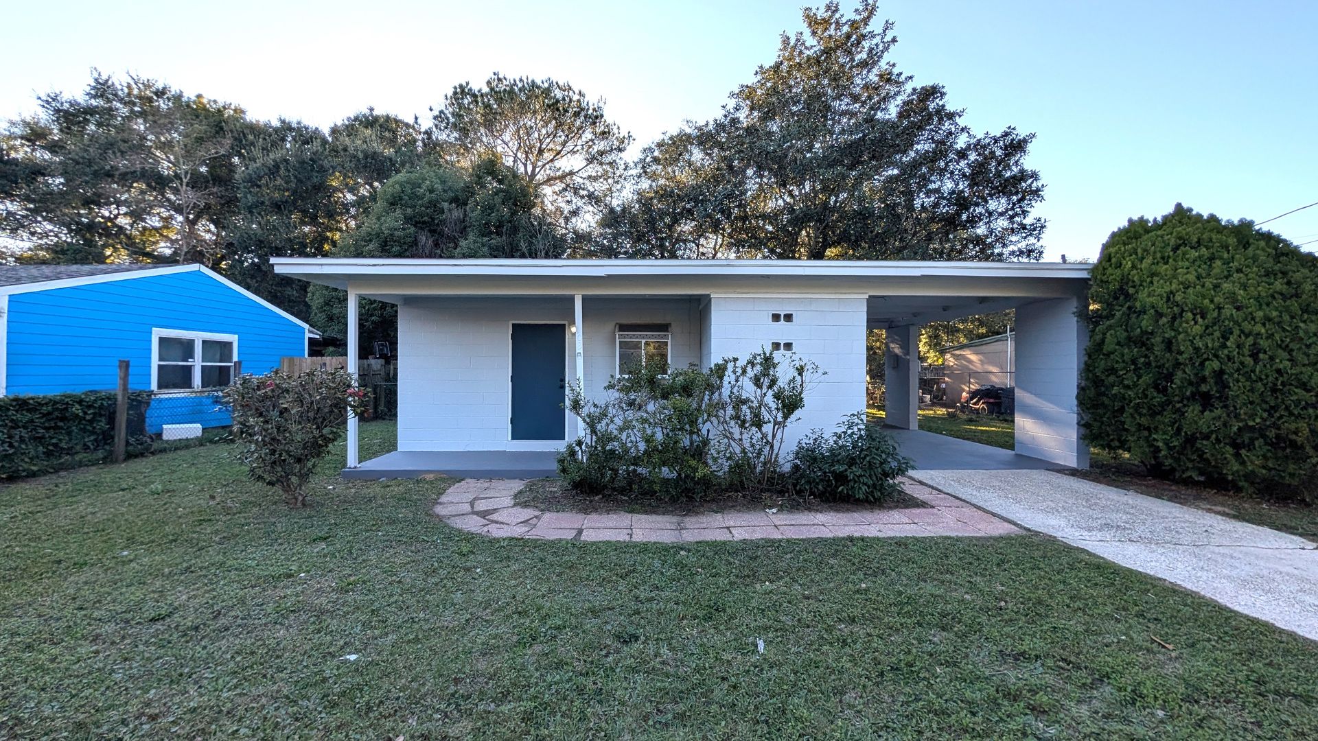 Pensacola House: 103 New York Dr