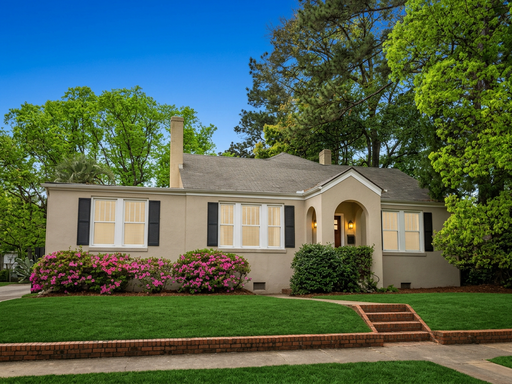 Charming Renovated 3 Bedroom, 2 Bath Single-Family Home in Ardsley Park – photo 1