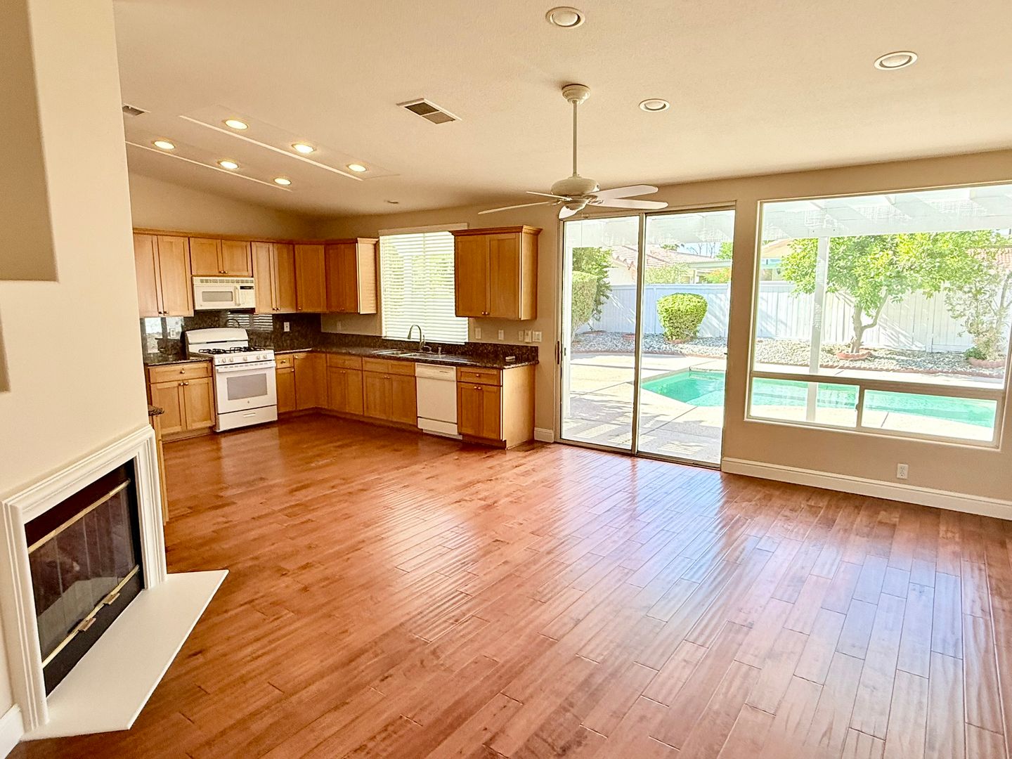 Palm Desert House: 236 Strada Fortuna