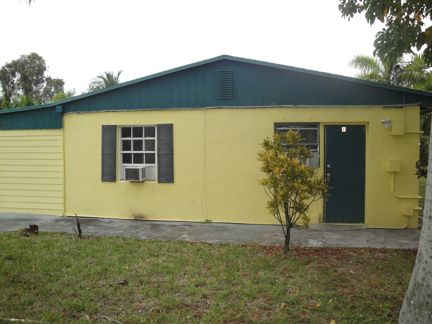 Palm Springs Apartment: 1101 Summer St.