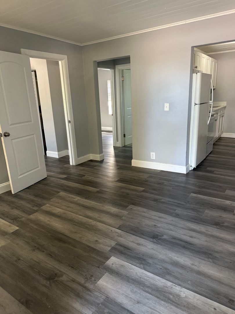 West Palm Beach Apartment: 1016 Douglass Ave.