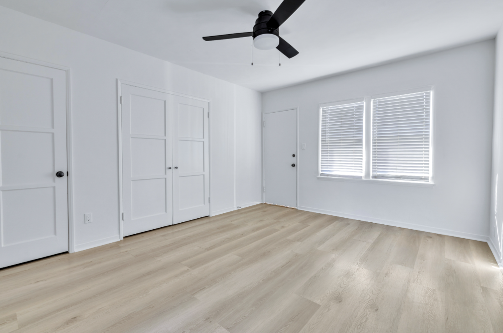 Long Beach Apartment: 1216 E. 3rd Street