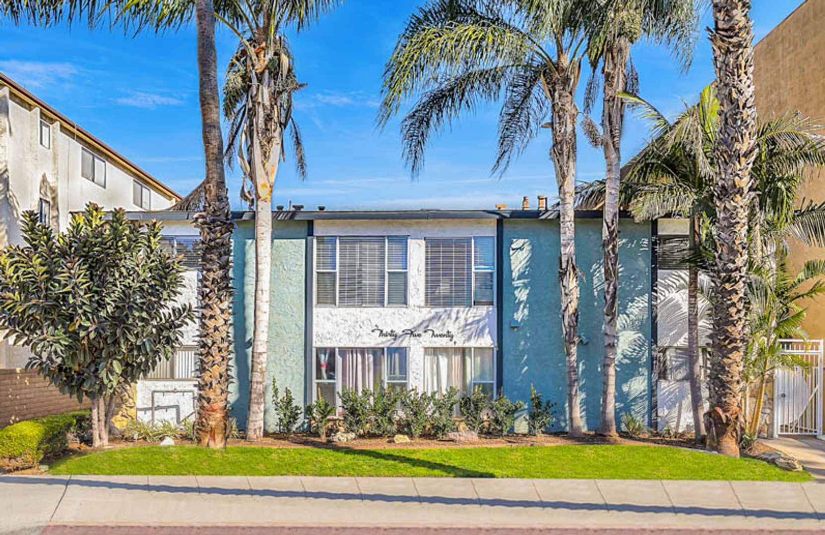 Long Beach Apartment: 3520 Elm Avenue