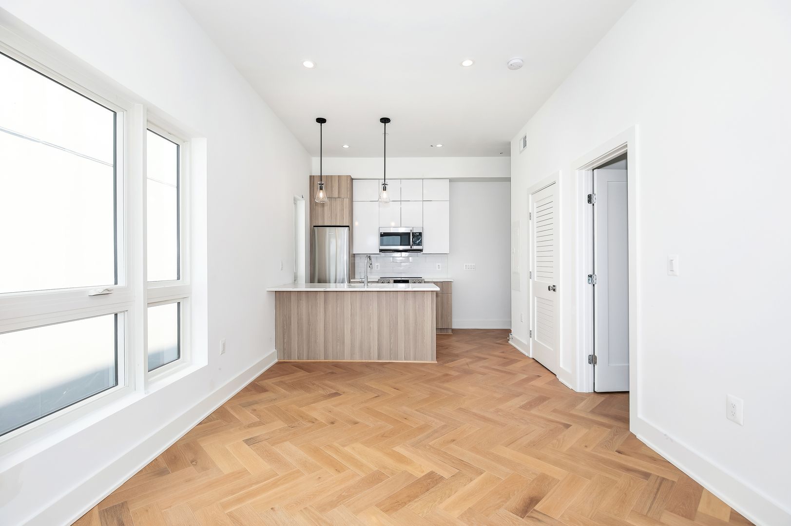 Washington Apartment: The Cardinal