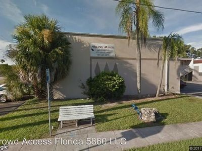 Saint Petersburg Apartment: 5860 22nd Avenue North