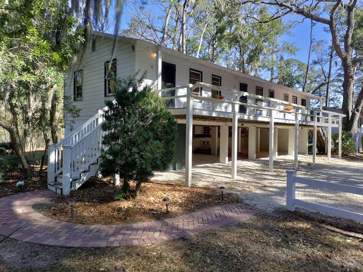 Savannah Condo: 11 Southwood Drive