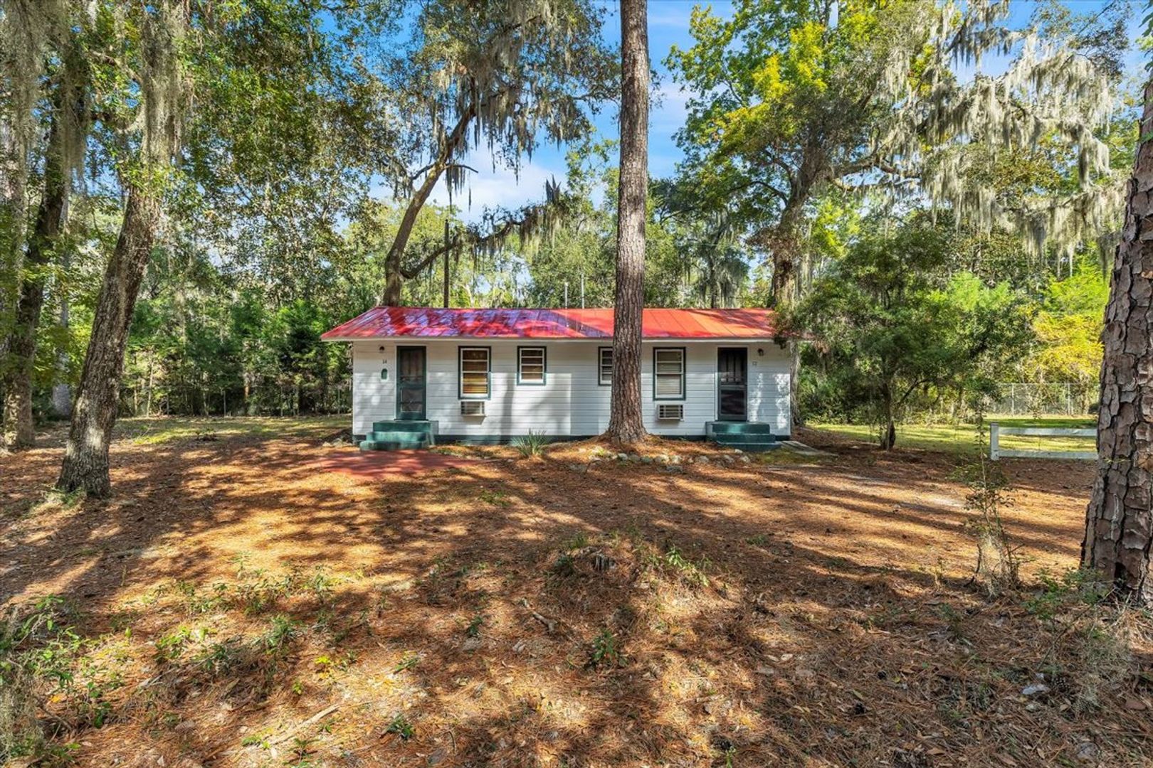 Savannah House: 14 Southwood Drive