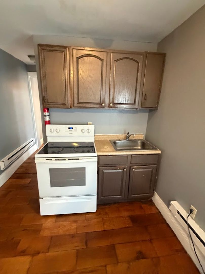 Reading Apartment: 531 N 8th
