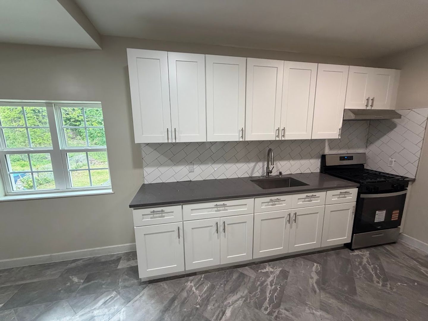 Reading Apartment: 648 S 17th 1/2 St