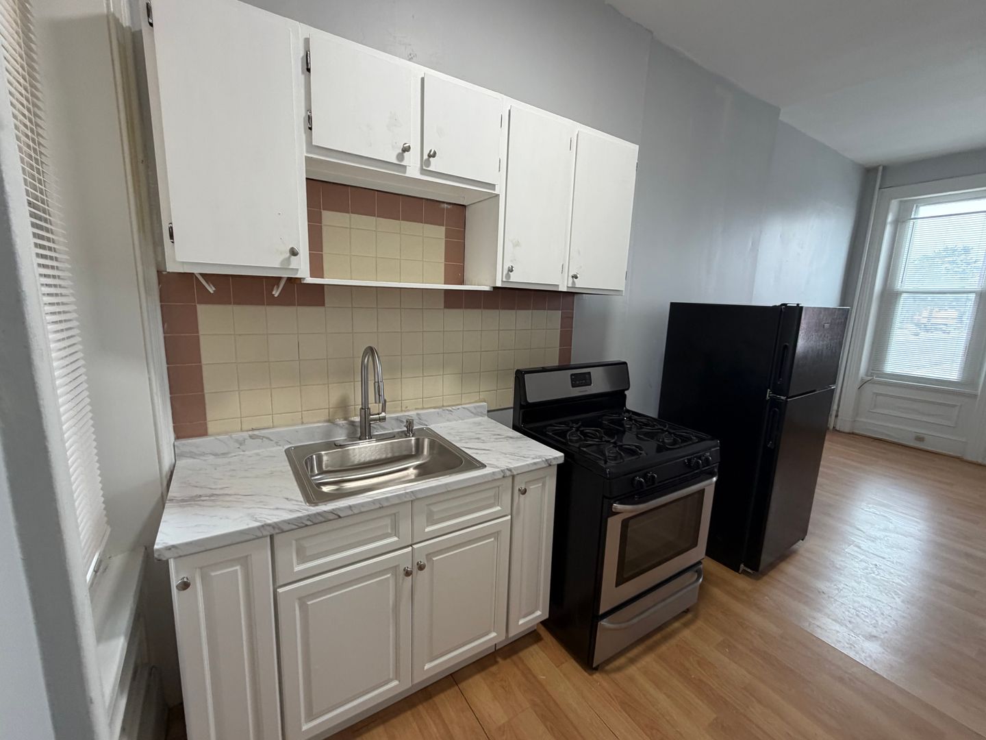 Reading Apartment: 25 South 9th Street