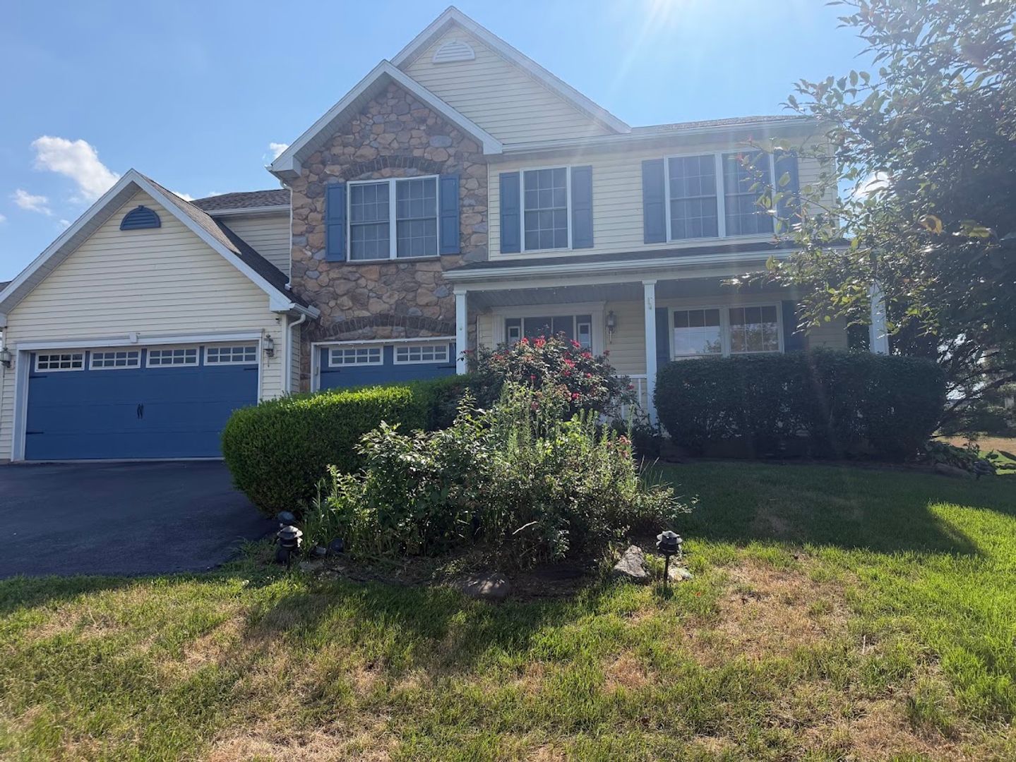 Reading House: 1014 Helm Street