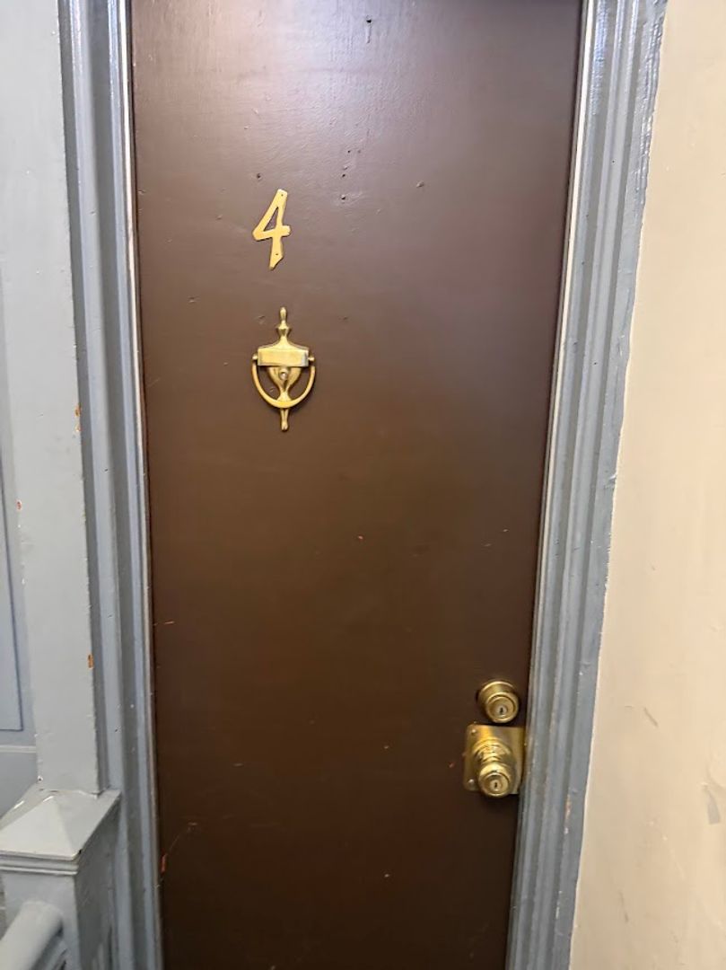 Reading Apartment: 1830 Perkiomen Avenue