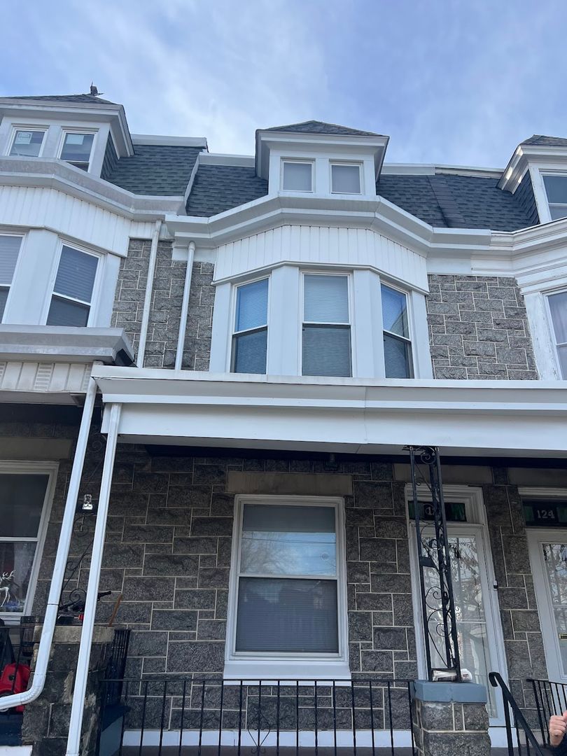 West Reading House: 126 S. 6th Ave