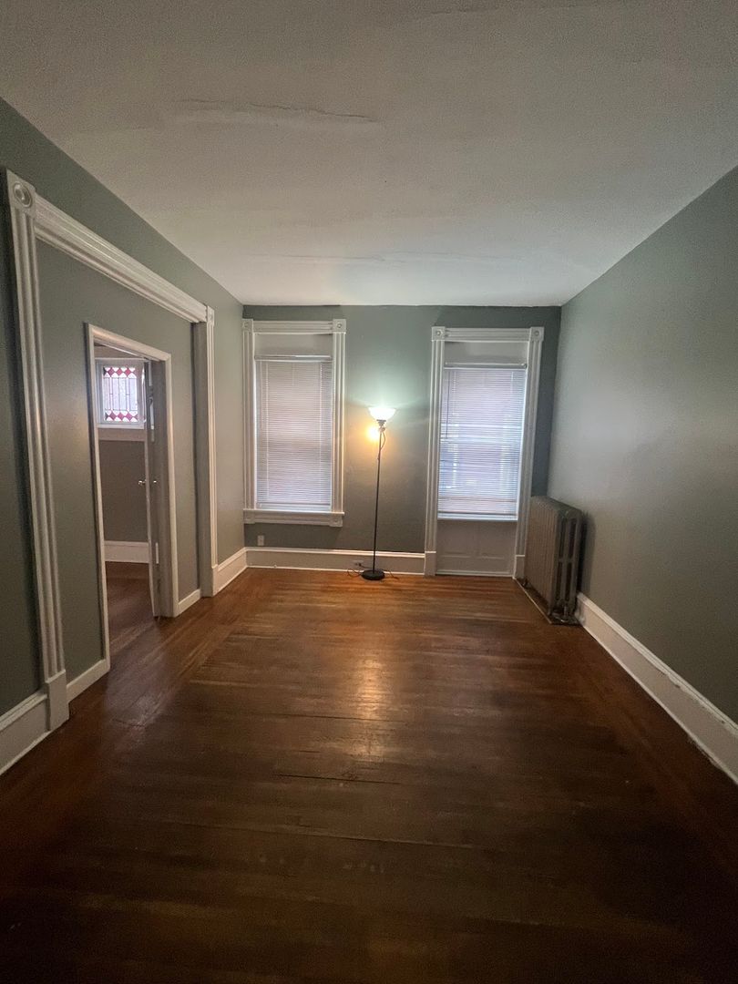 Reading Apartment: 405 Green Terrace