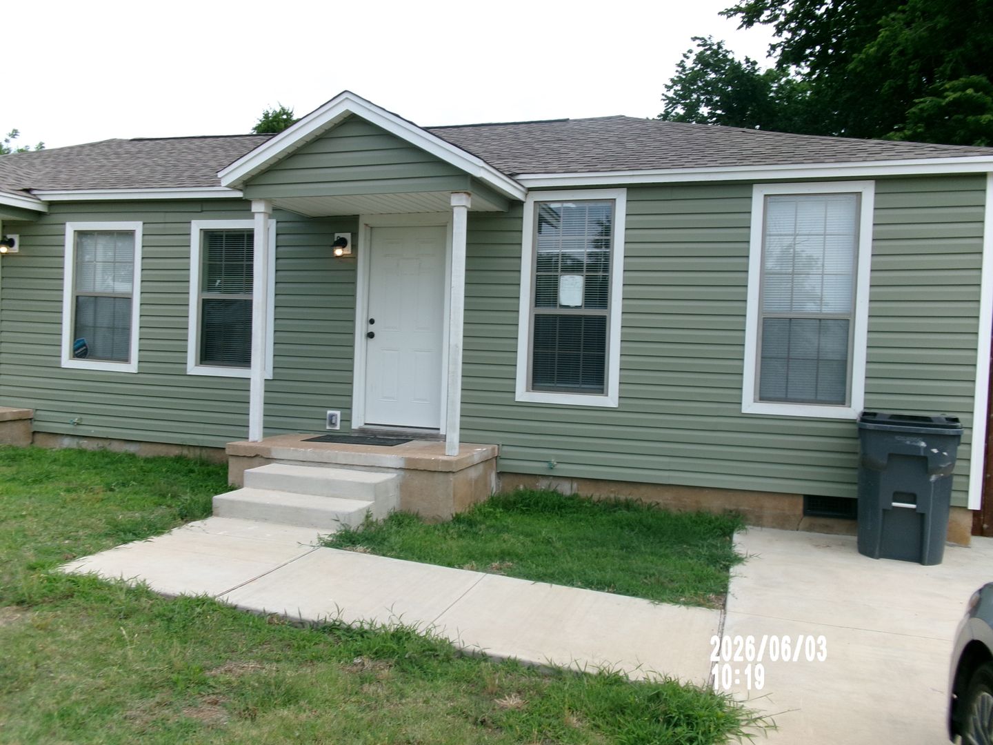 Lawton House: 2505 SW "D" Avenue Unit A