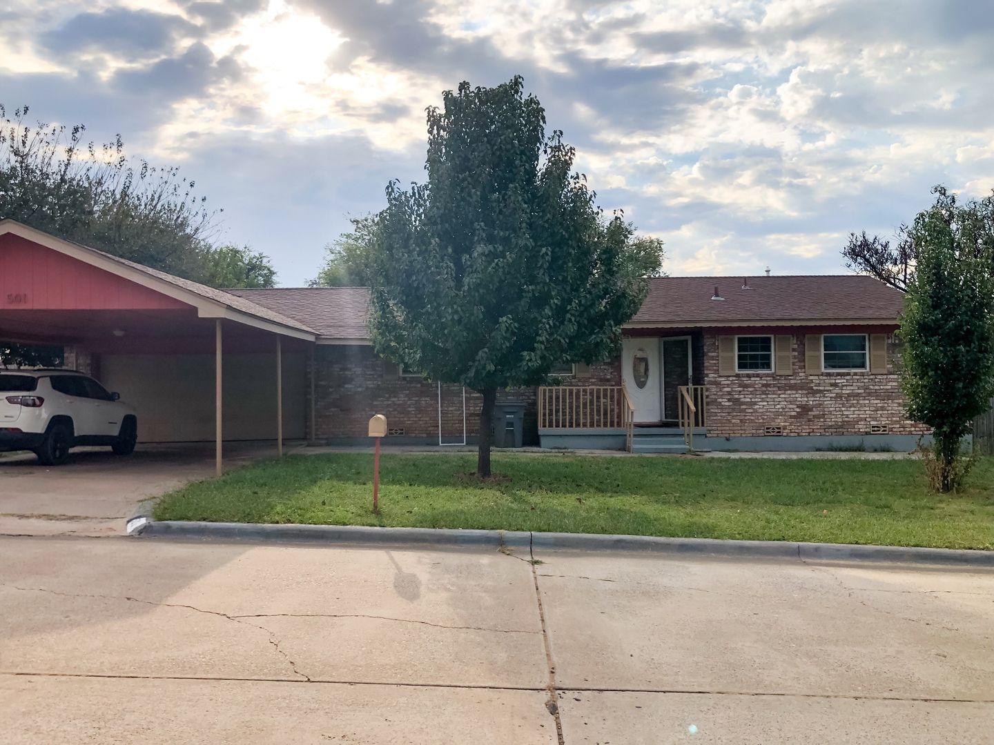 Lawton House: 501 NW 61st Street
