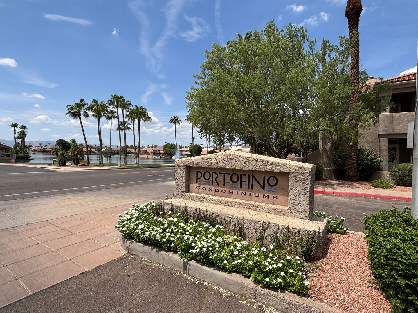 Phoenix Condo: 3830 E Lakewood Pkwy E #1020